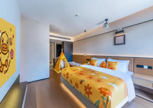 B.Duck Theme Family Double Bed Room (Children’s Tent + Child Fence)