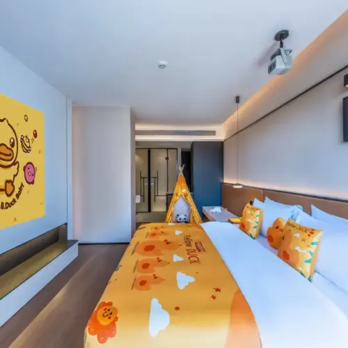B.Duck Theme Family Double Bed Room (Children’s Tent + Child Fence)