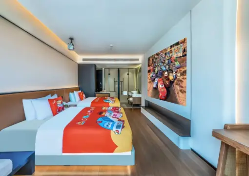 Cars Family Twin Room (Children’s Enclosure + Baby Bed)